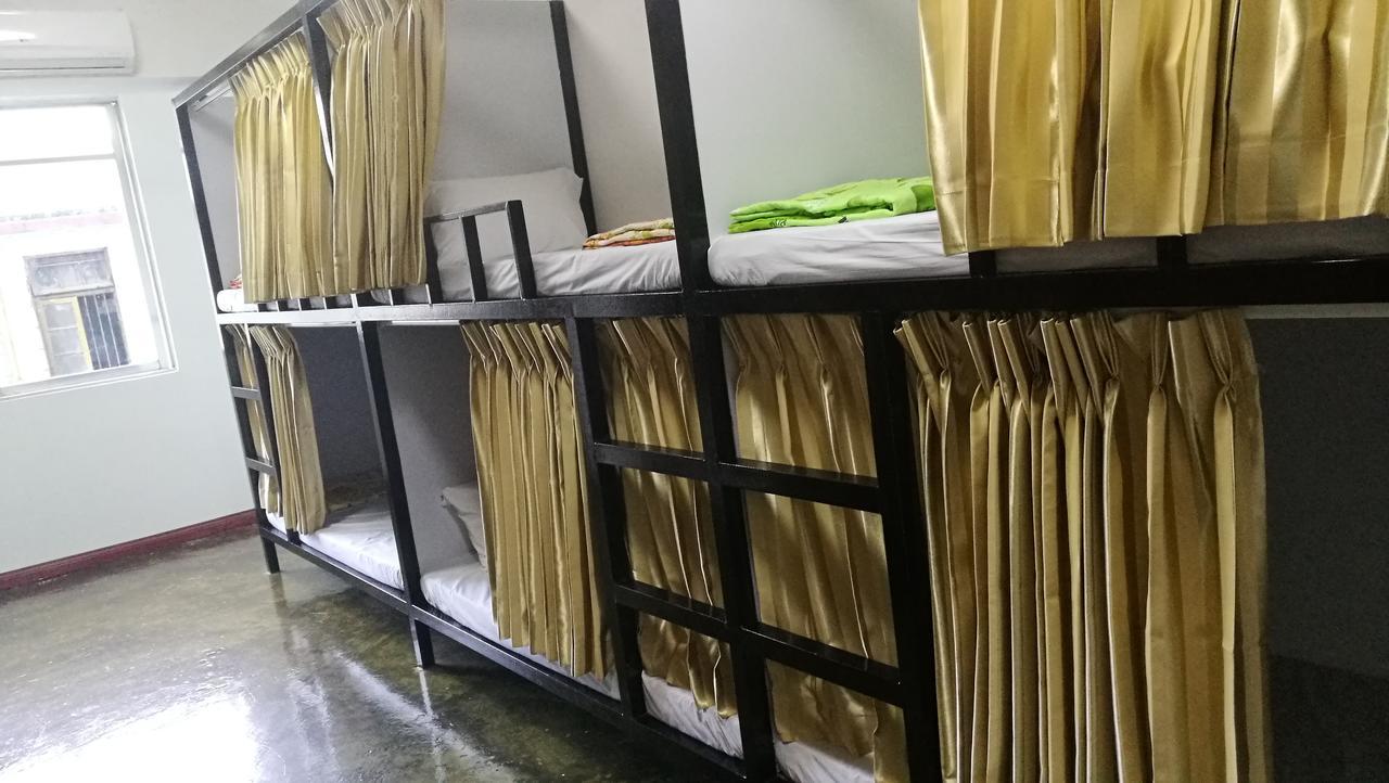 Dengba Hostel Yangón Exterior foto