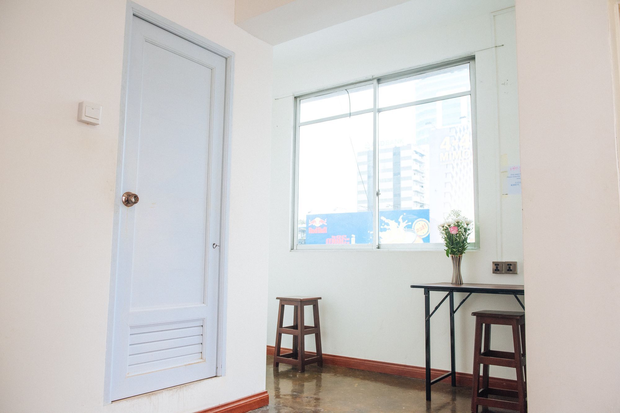 Dengba Hostel Yangón Exterior foto