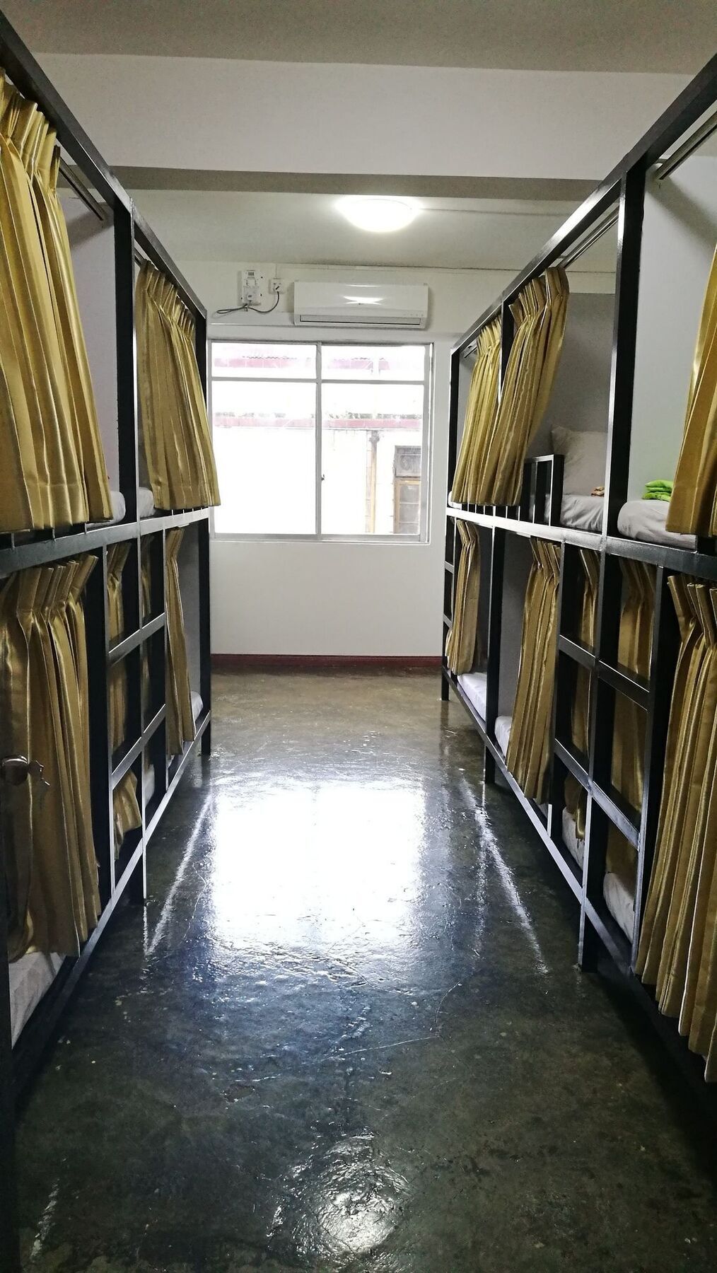 Dengba Hostel Yangón Exterior foto